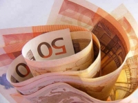 Nabízím vám výhodný finanční úvěr. 
