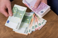 Rýchla a bezpečná pomoc a financovanie.